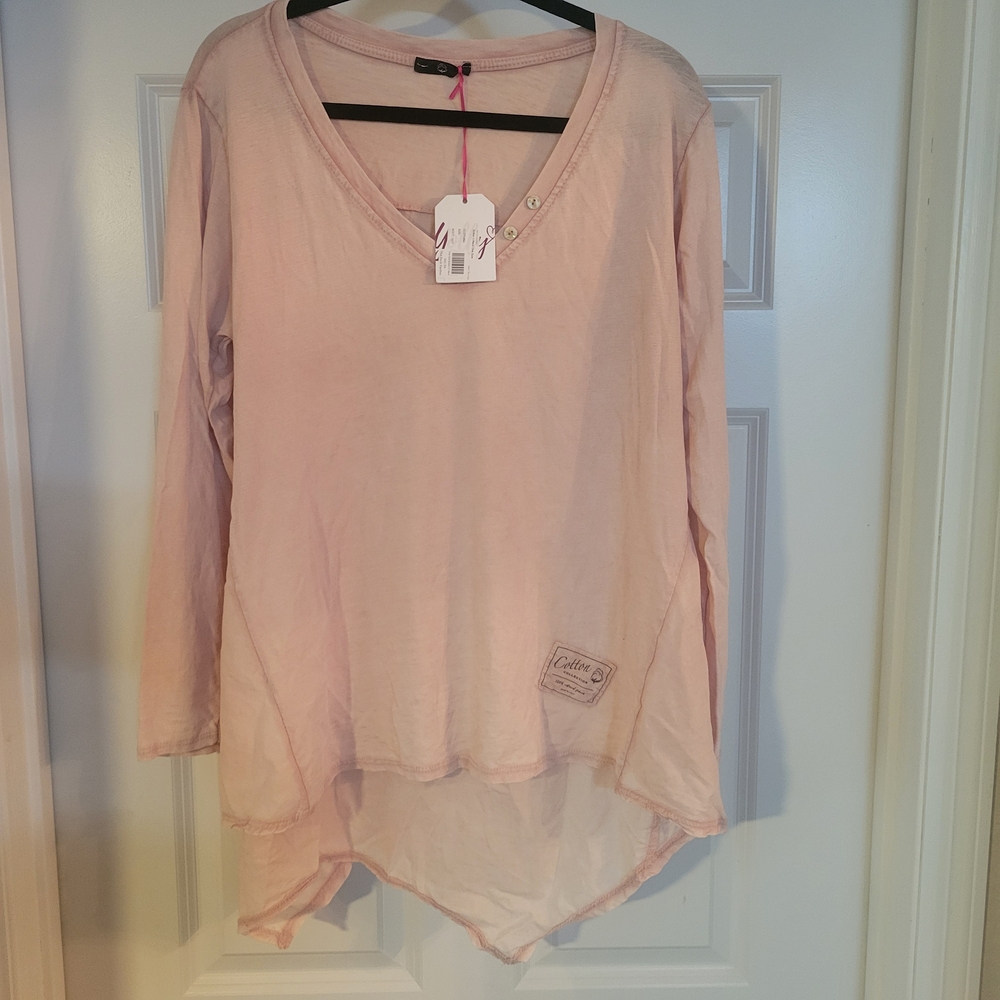 Boutique Button V‎ Neck Pink Long Sleeve Top One Size